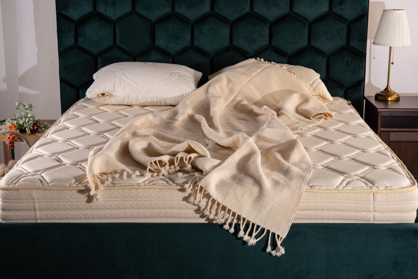 Merino wool TV blanket
