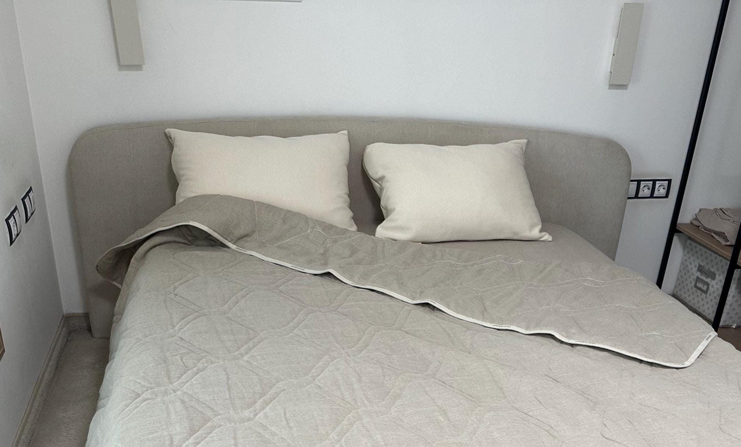 Organic cotton pillow with kapok filling